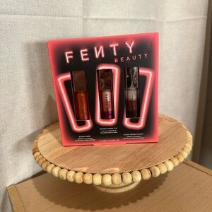 Fenty Beauty Gloss Bomb Trio - Orange, Pink, Clear